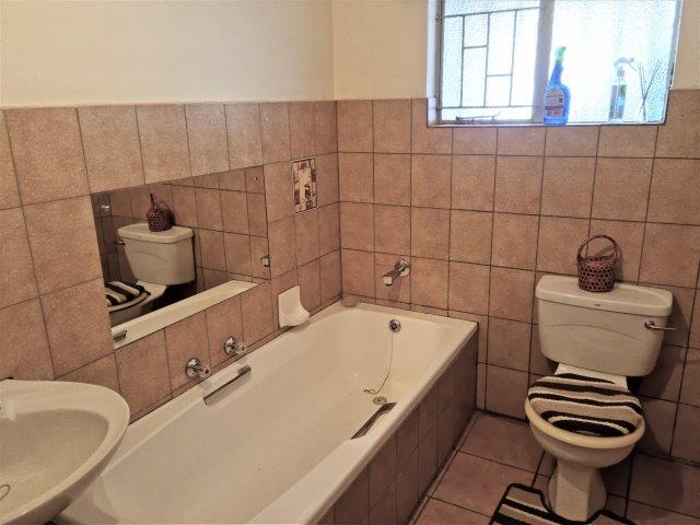 4 Bedroom Property for Sale in Melodie North West